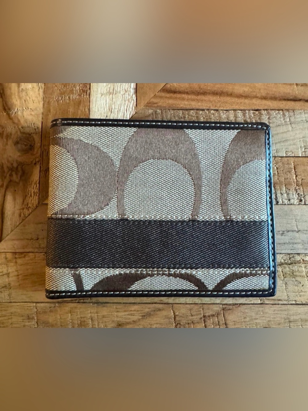 Coach Signature Canvas Wallet in Taupe and Chocolate